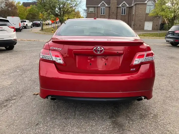 Toyota Camry 2011 photo 4