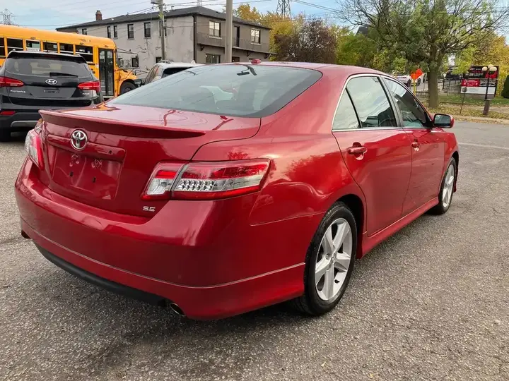 Toyota Camry 2011 photo 5