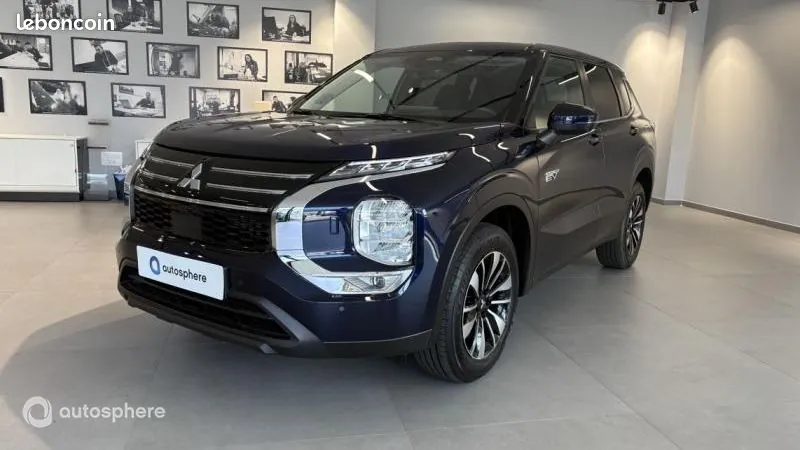 Mitsubishi Outlander 2025 photo 3