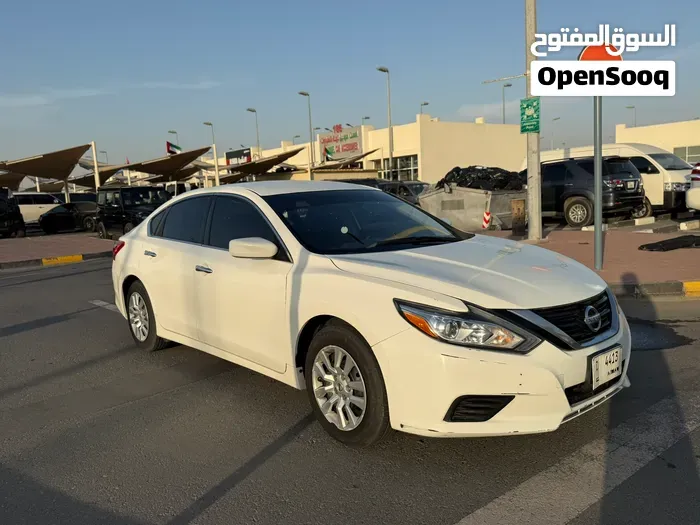 Nissan Altima 2017 photo 3