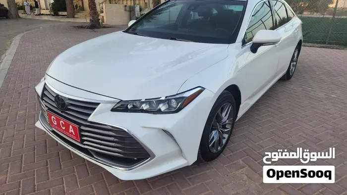Toyota Avalon 2022 photo 2