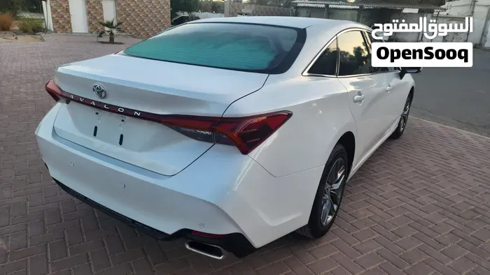Toyota Avalon 2022 photo 4