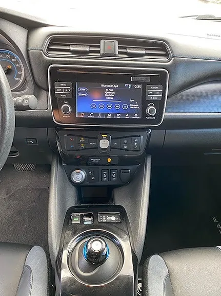 Nissan Leaf 2018 photo 4