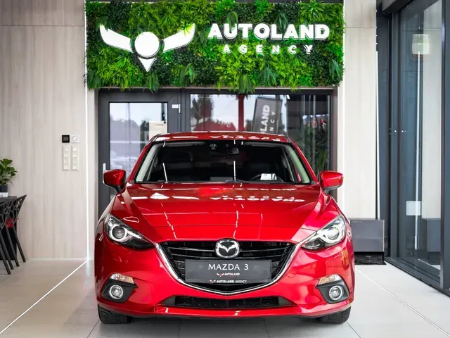 Mazda 3 2015 photo 2