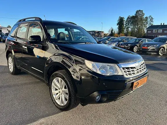 Subaru Forester 2011 photo 3