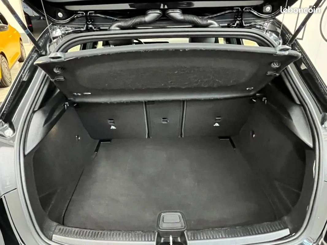 Mercedes-Benz A-Class 2021 photo 4