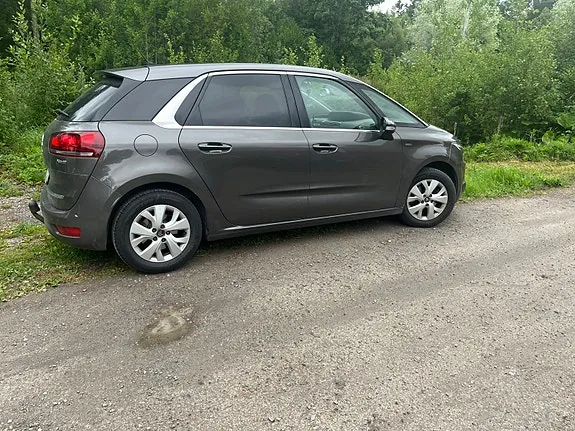 Citroen C4 Picasso 2015 photo 2