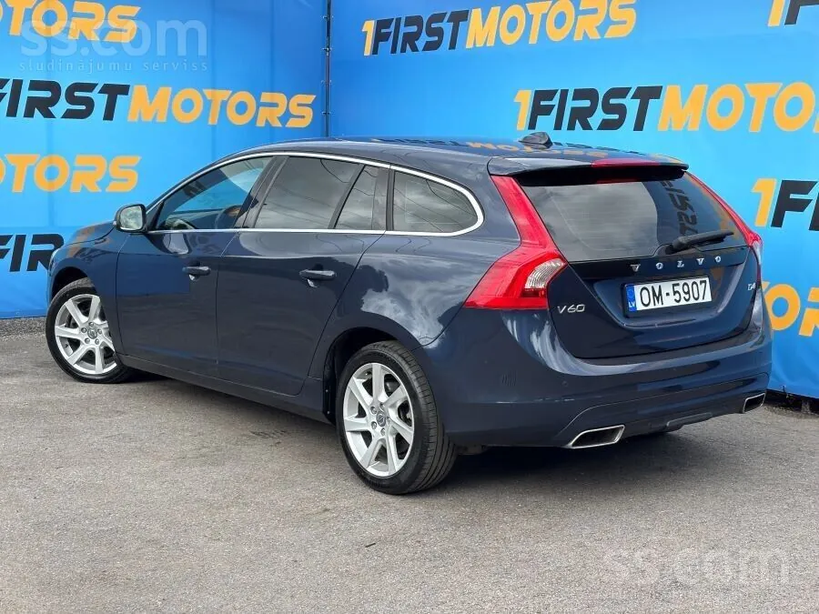 Volvo V60 2014 photo 2