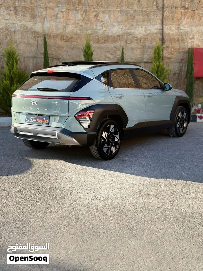 Hyundai Kona 2023 photo 2