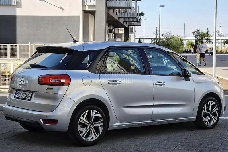 Citroen C4 Picasso 2015 photo 4