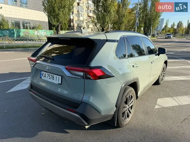 Toyota Rav4 2023 photo 5