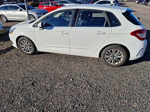 Citroen C4 2013 photo 3