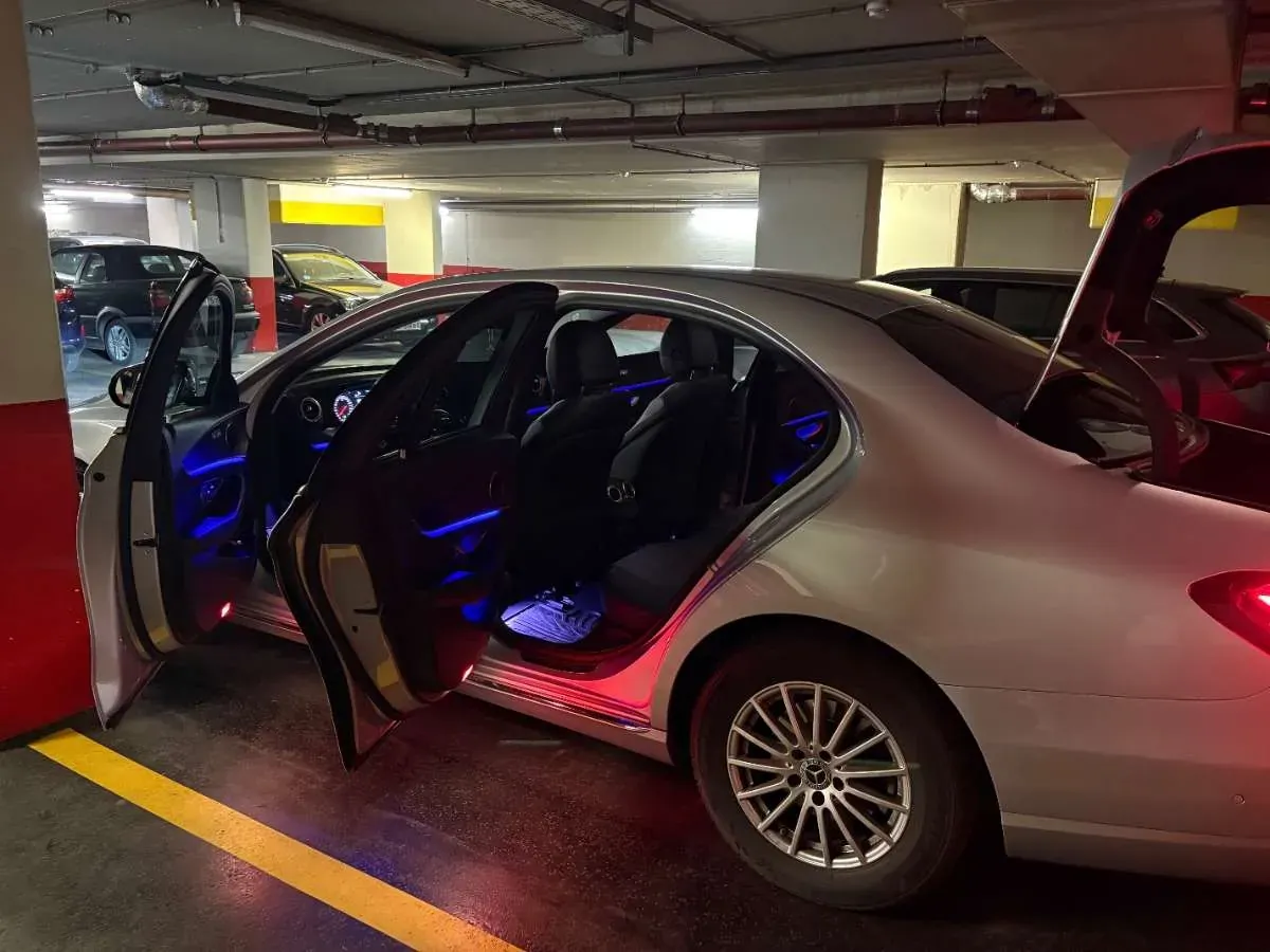 Mercedes-Benz E-Class 2019 photo 3