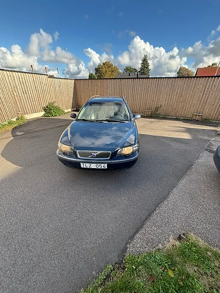 Volvo V70 2002 photo 4