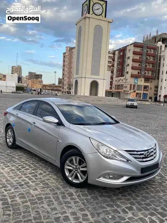 Hyundai Sonata 2013 photo 2