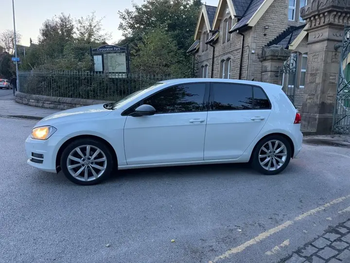 Volkswagen Golf 2015 photo 4