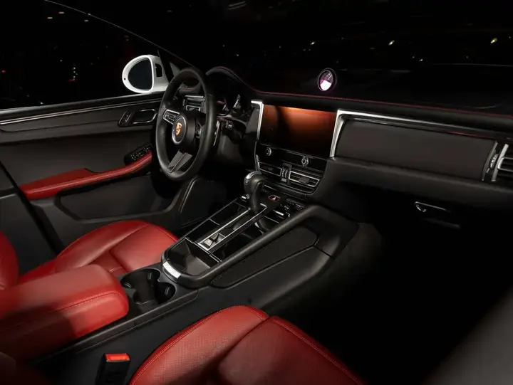 Porsche Macan 2025 photo 5