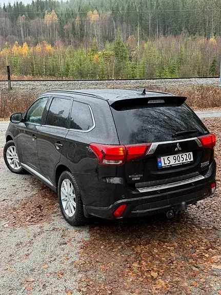 Mitsubishi Outlander 2018 photo 4