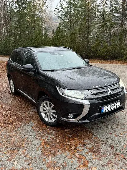 Mitsubishi Outlander 2018 photo 3