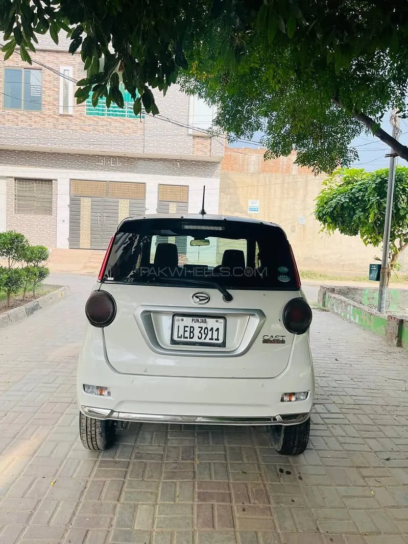 Daihatsu Cast