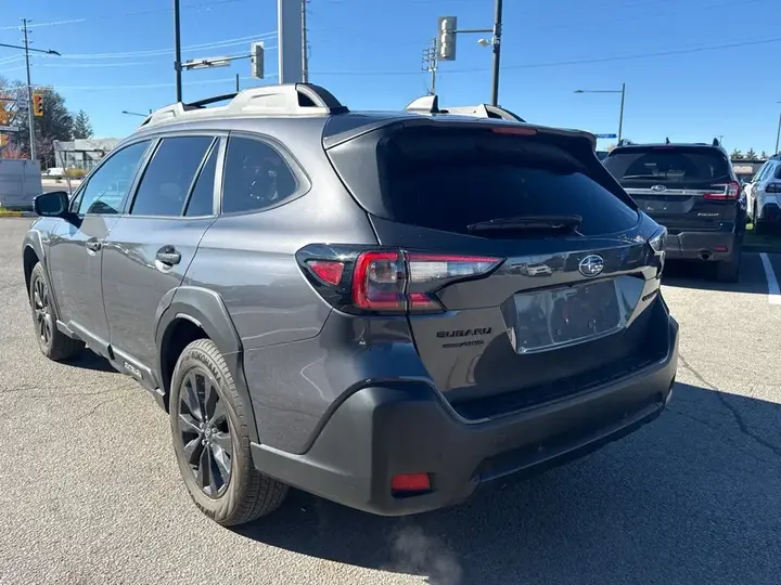Subaru Outback 2023 photo 4