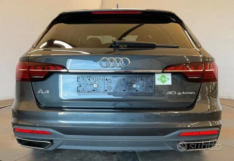 Audi A4 Avant 2021 photo 4