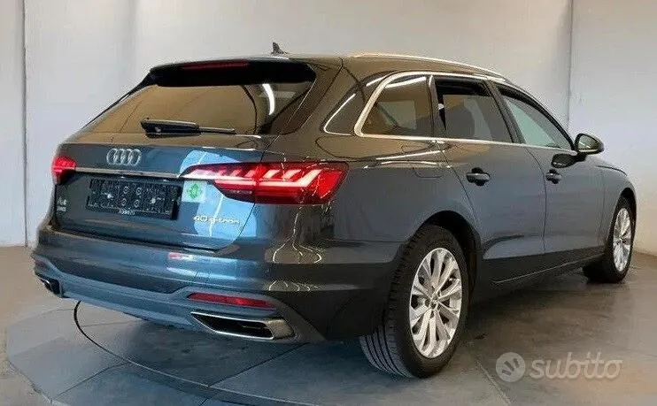 Audi A4 Avant 2021 photo 2