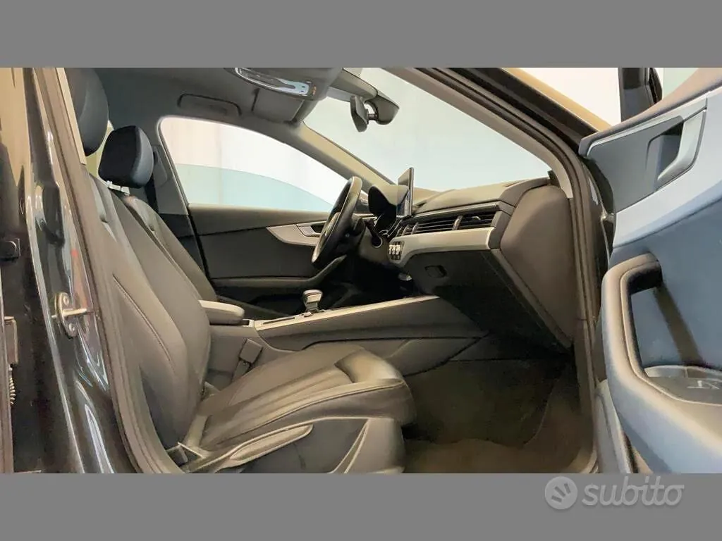 Audi A4 Avant 2021 photo 5