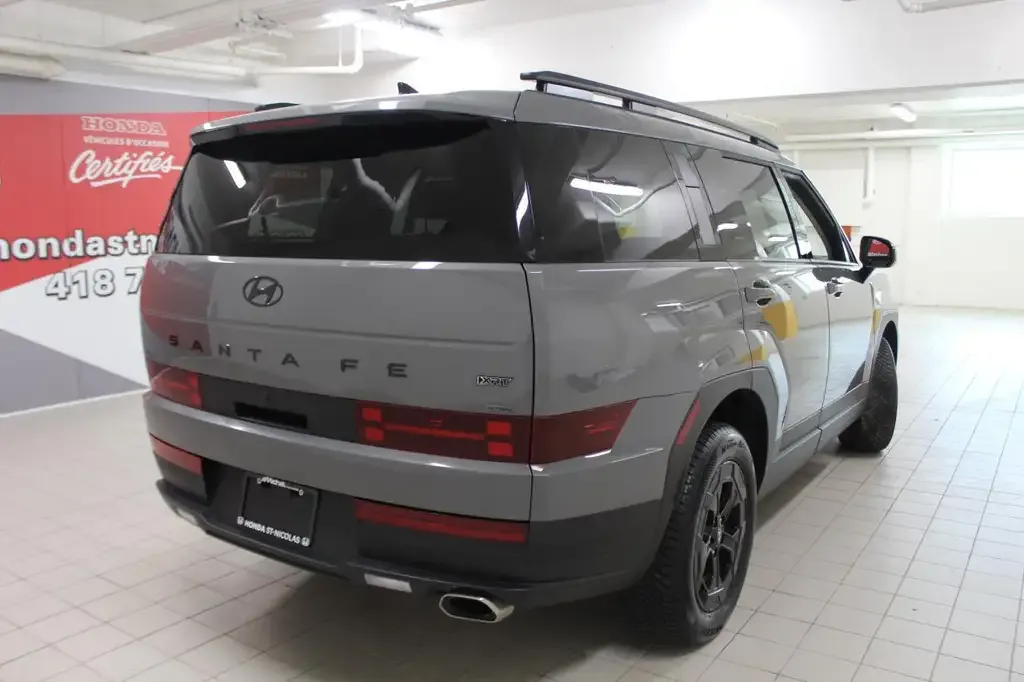 Hyundai Santa Fe 2025 photo 3