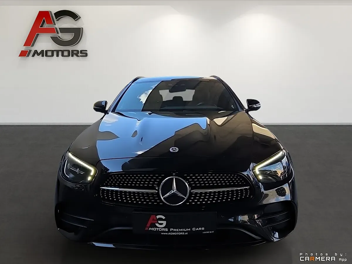 Mercedes-Benz E-Class 2022 photo 2