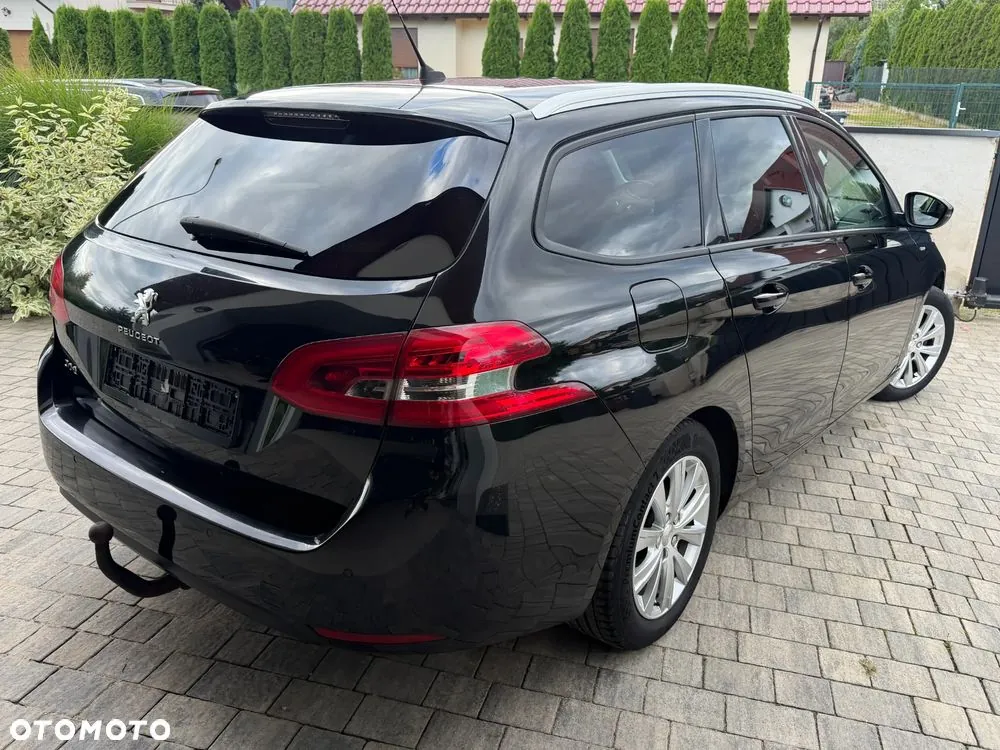 Peugeot 308 2019 photo 5