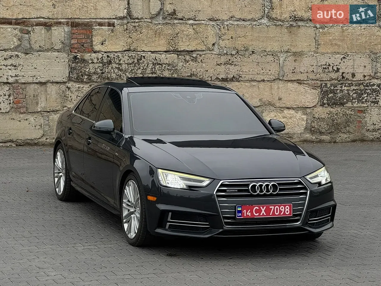 Audi A4 2017 photo 3