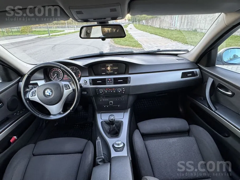 BMW 320 2006 photo 5