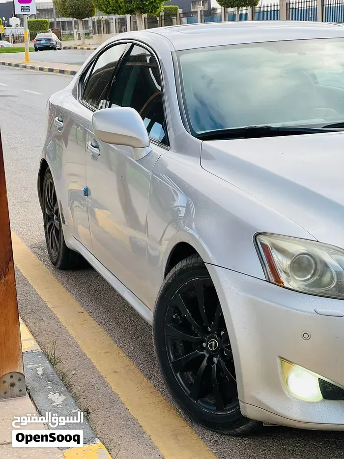 Lexus Is 2008 photo 2