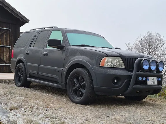 Lincoln Navigator 2002 photo 5