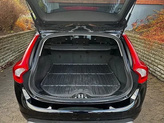 Volvo V60 Cross Country 2016 photo 5