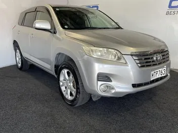 Toyota Vanguard 2007 photo 2