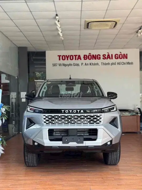 Toyota Hilux 2026 photo 2