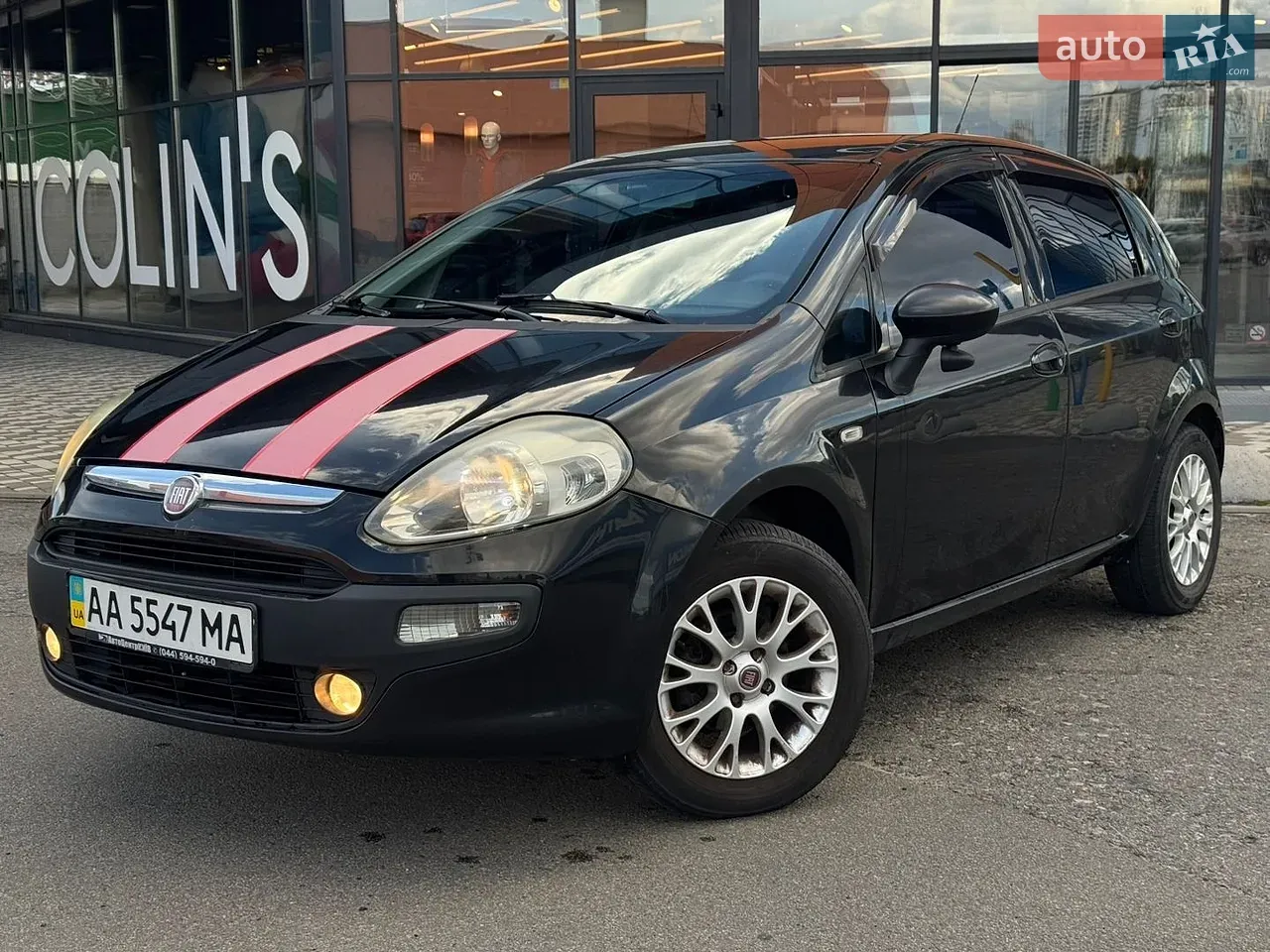 Fiat Grande Punto 2011 photo 3