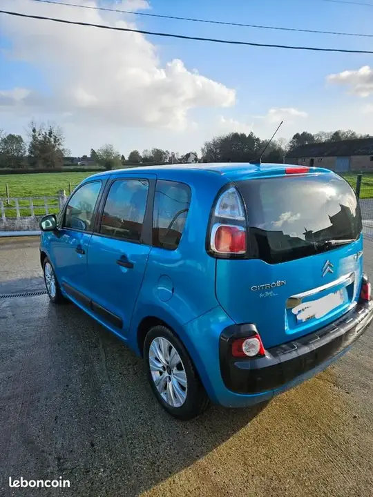 Citroen C3 Picasso 2011 photo 2