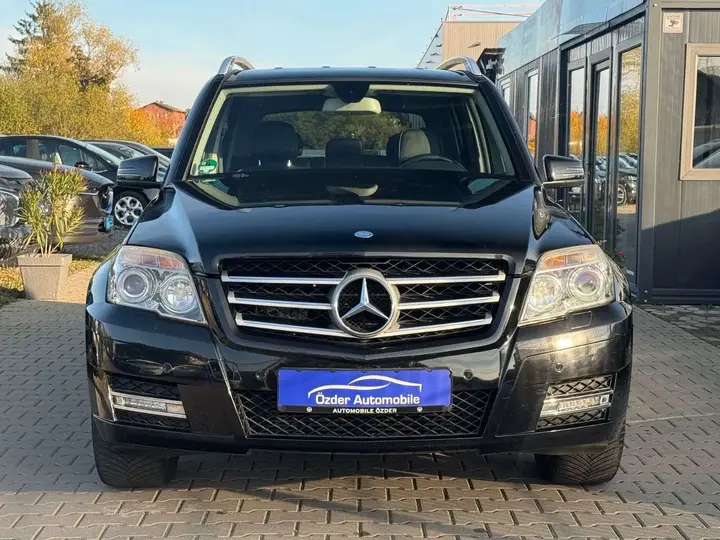 Mercedes-Benz Glk 2010 photo 2