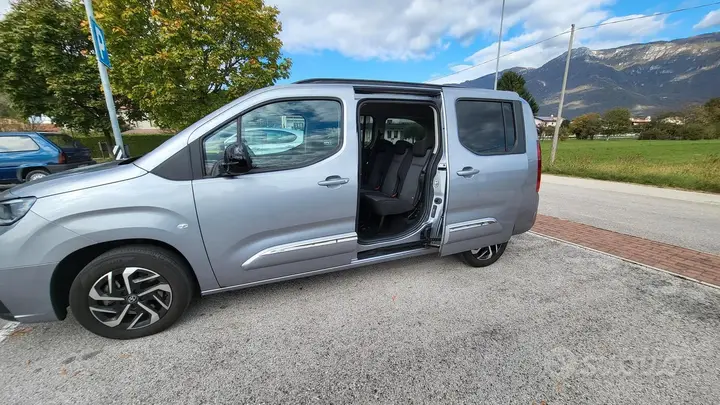 Toyota Proace City 2024 photo 5