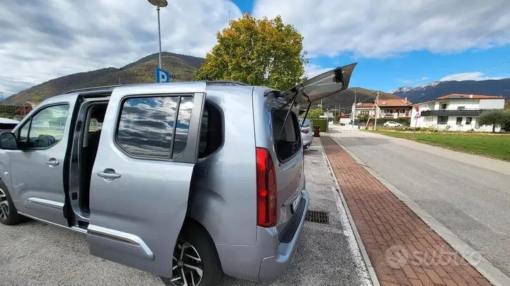Toyota Proace City 2024 photo 4
