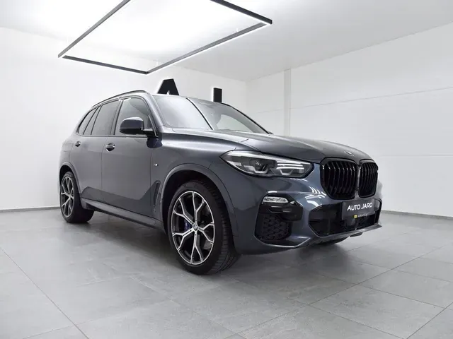 BMW X5 2021 photo 3