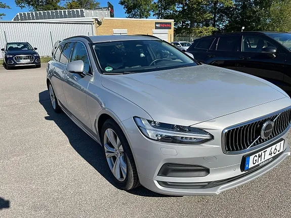 Volvo V90 2023 photo 2