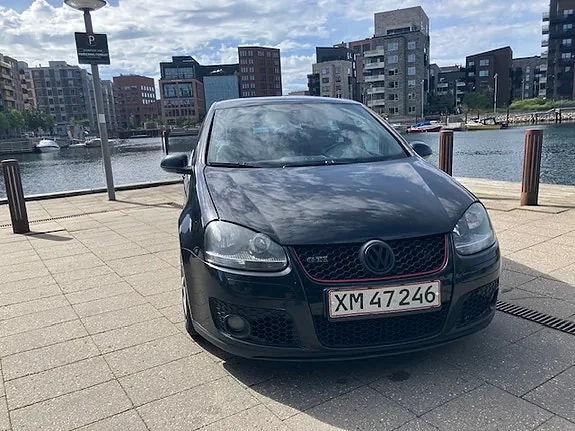 Volkswagen Golf V 2005 photo 2