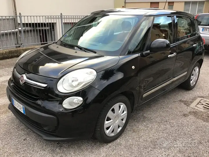 Fiat 500L 2015 photo 3