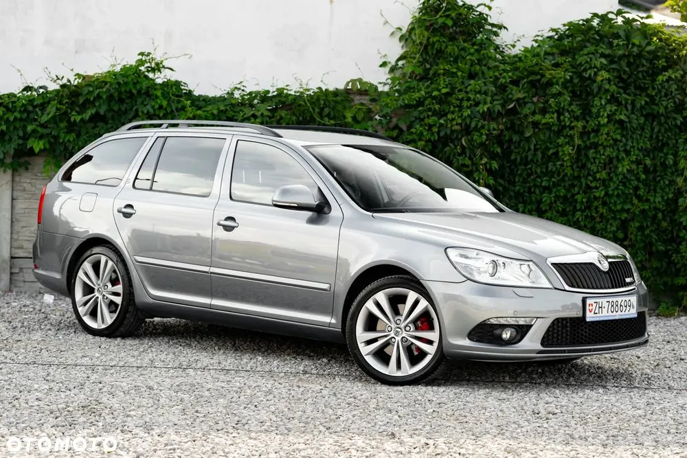 Skoda Octavia 2012 photo 3