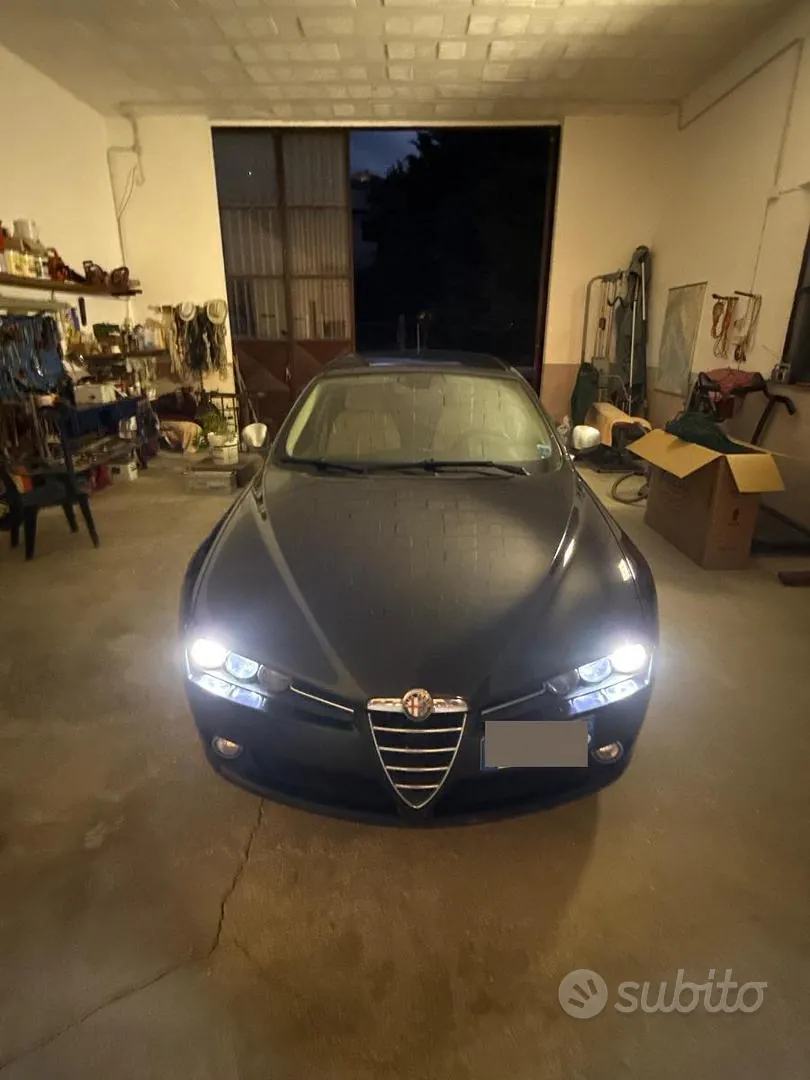 Alfa Romeo 159 2009 photo 4