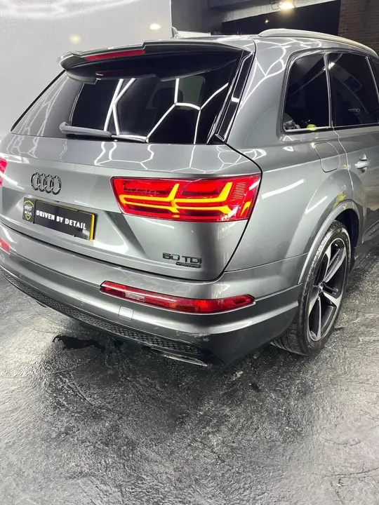 Audi Q7 2019 photo 4